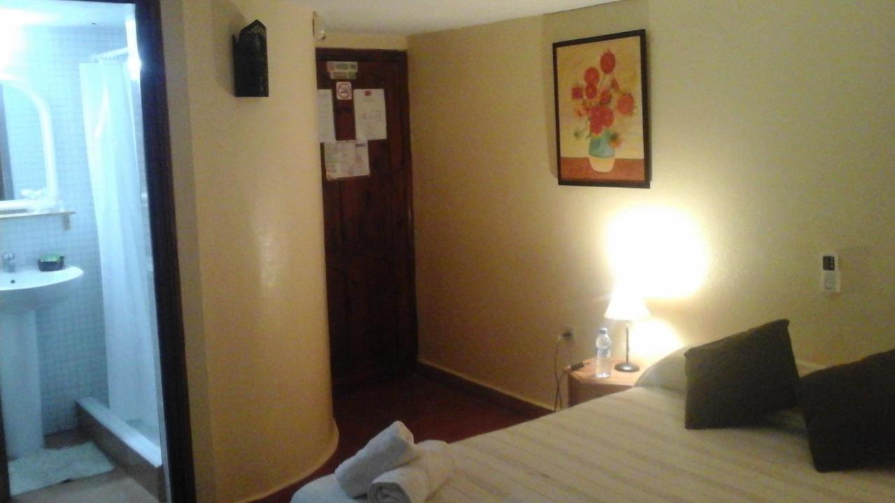 Casa Paca Alhucemas Guesthouse B&B المظهر الخارجي الصورة